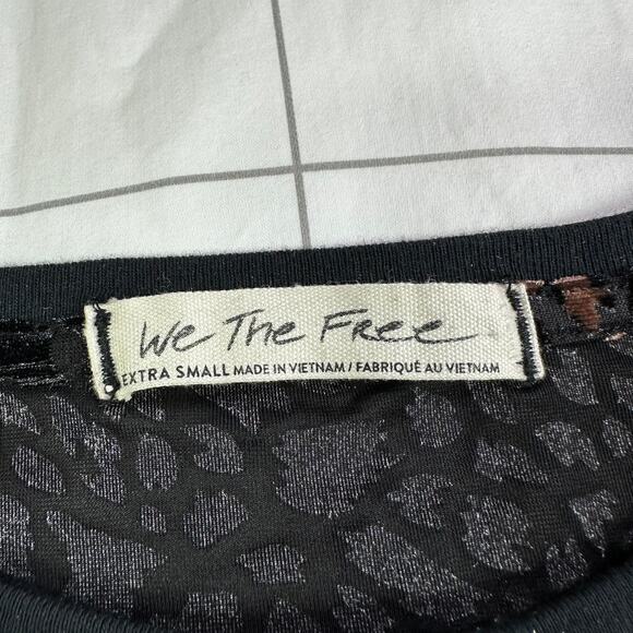 We the Free Top Womens XS Black Teddy Cheetah Burnout Velvet Edgy Contemporary - Picture 5 of 11